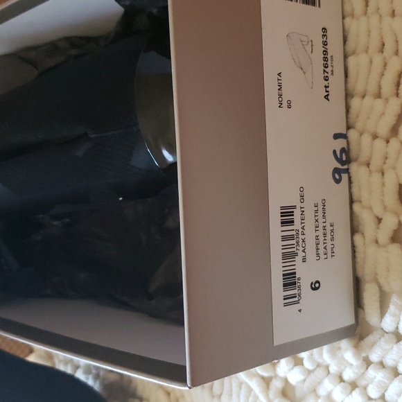 Peter Kaiser Black 8-8.5 - Picture 7 of 7